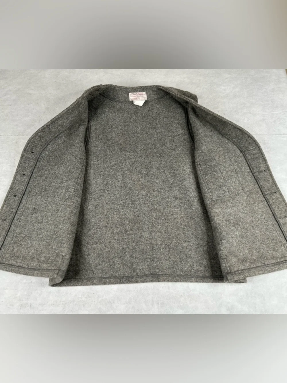 Vintage Filson Virgin Wool Mackinaw Vest 44 Gray Style 20 USA Workwear Hunting - Picture 4 of 10